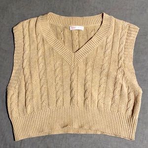 Sweater vest